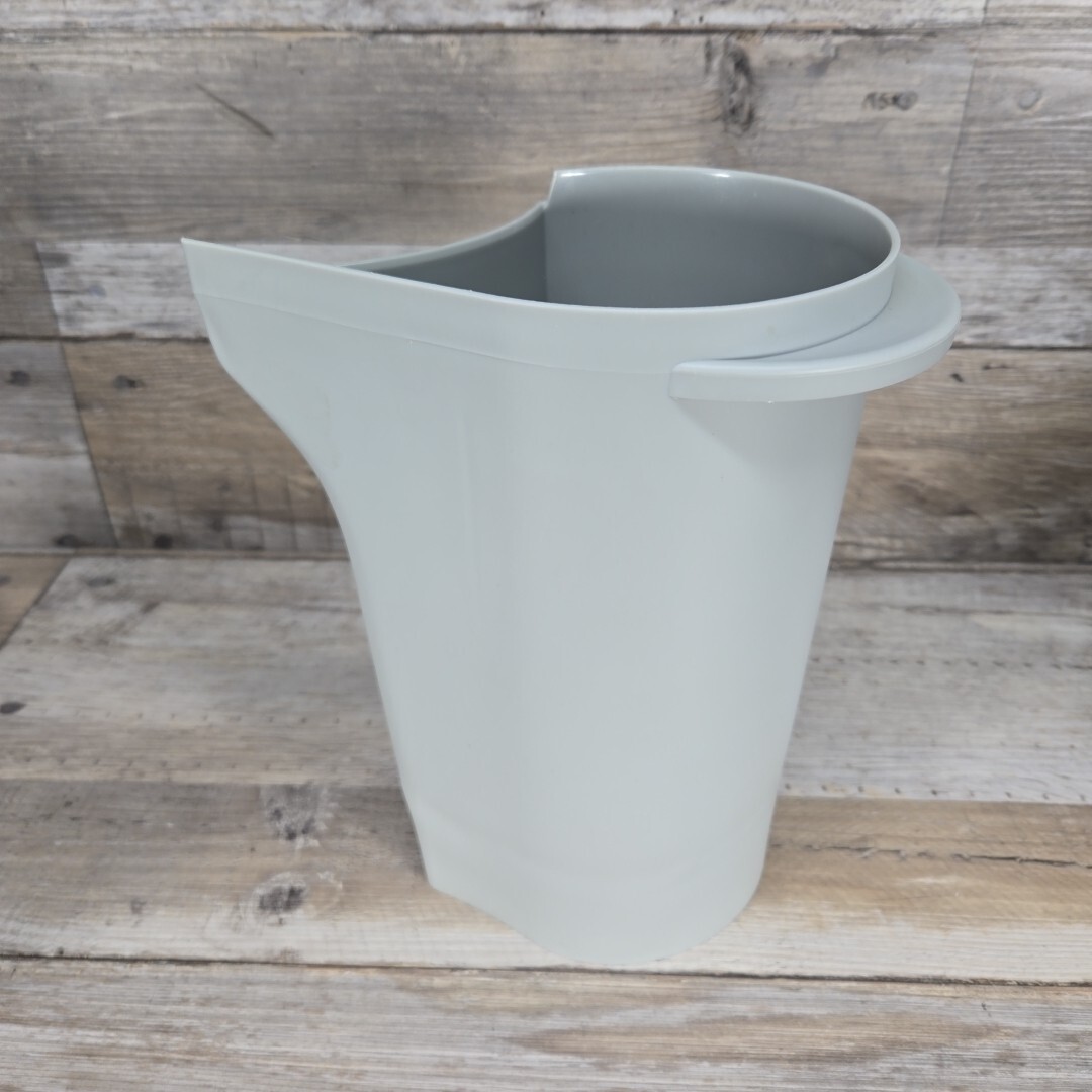 Breville JE98XL The Juice Fountain Plus Replacement Parts Pulp Container Bin