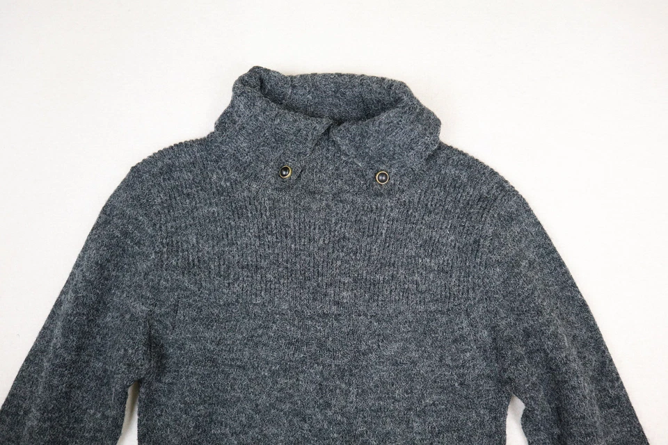 TULE - SUÉTER PULÔVER FEMININO CINZA TEXTURIZADO GOLA ALTA - TAMANHO M - Imagem 4 de 4