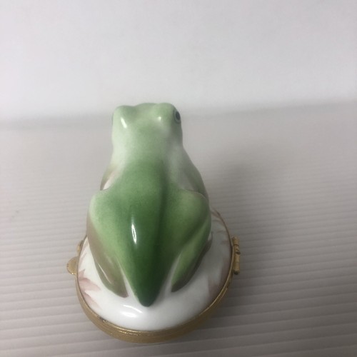 Porcelaine De Paris Rochard Limoges France Frog Trinket Box 2.6” - Picture 5 of 9
