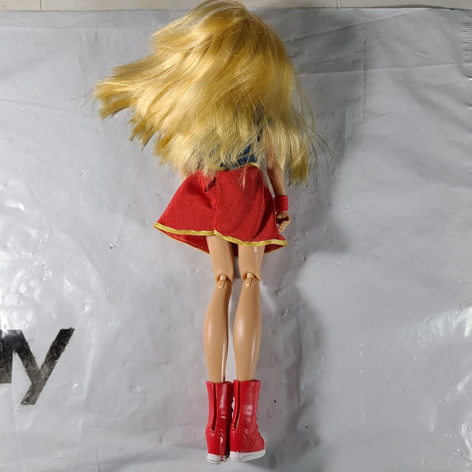 Figura de acción DC Superhero Girls 12” Super Girl Mattel 2015 Foto 2 de 4