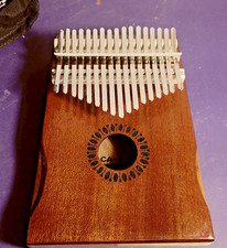NEW Newlam 17 Key Kalimba Wood Thumb Piano w/ Case and Book