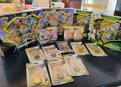 Pokémon TCG Unbroken Bonds sealed lot with 1 unified minds and some evolution  