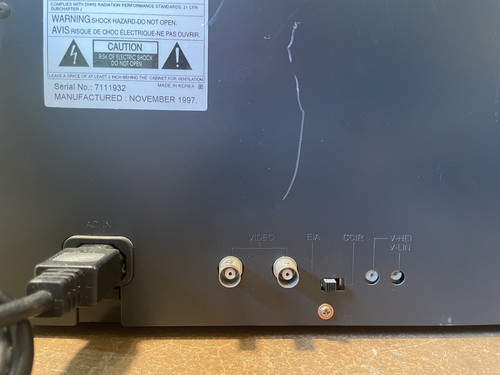 Philips LTC 2012/6a 9" CRT Black & White Video Monitor for Security 📺 - Picture 6 of 7