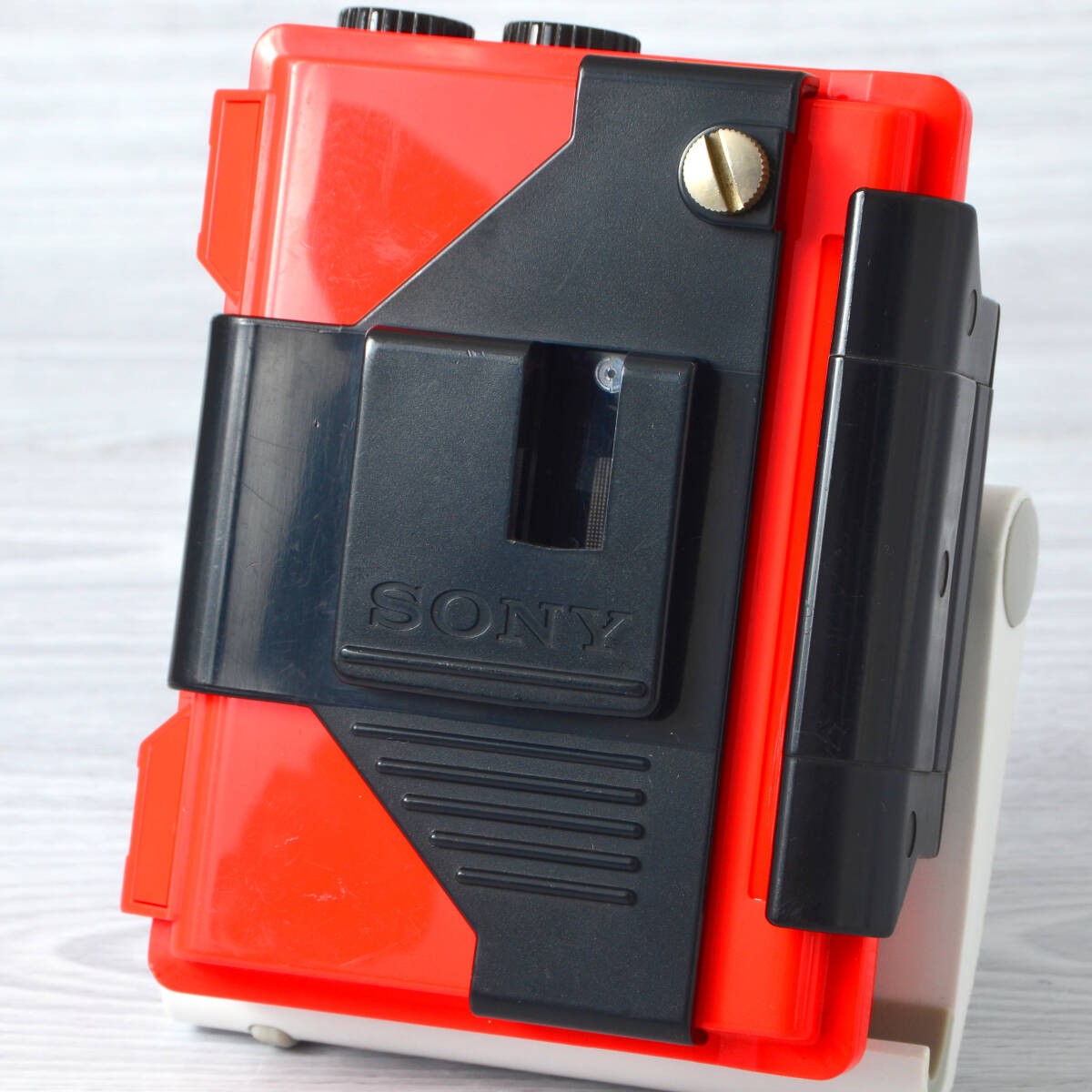 SONY WM-F55 WALKMAN カセットプレーヤー TVFMAM レッド SONY WM-F5 Cassette Player Sports Walkman Red Serviced
