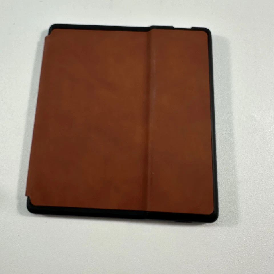 Amazon Kindle Oasis 9th Gen 32GB Champagne Gold Wi-Fi 7”Premium Leather Bundle! - Image 4 of 4