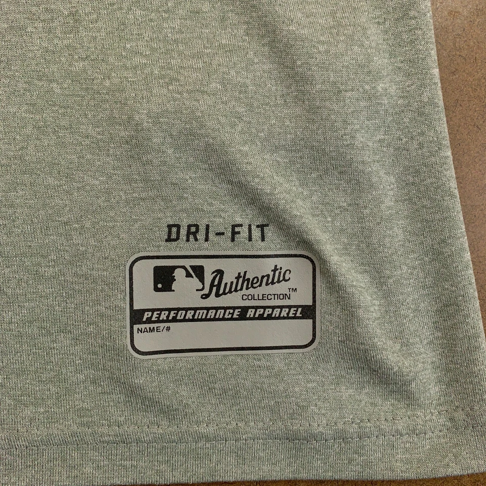 Tampa Bay Rays Baseball Nike Dri Fit Mens Size XL Heather Gray Short Sleeve Tee - Image 4 of 4