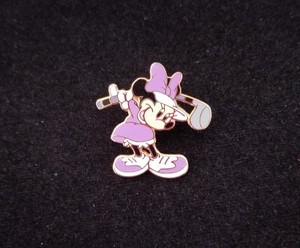 Disney Minnie Mouse Enamel Golf Purple Dress Gold Tone Pin