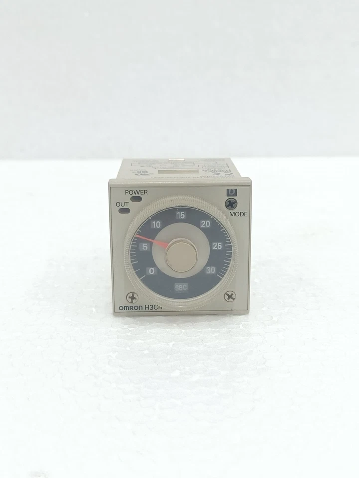 OMRON H3CR-A SOLID STATE ANALOG TIMER 24V AC/DC 5A 250VAC WITH BOX–NEW OLD STOCK - Image 2 of 4