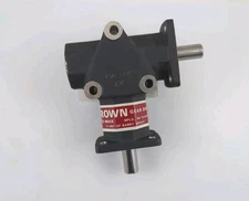 Crown Zero-Max C156806 Right Angle 2-Way GearBox *Never Used Gear Drive 