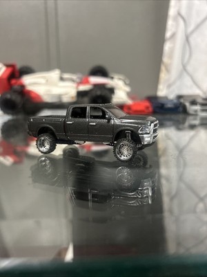 greenlight 1/64 trucks