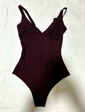 SKIMS Body Plunge Bodysuit Currant M Stretch Plunge Strap Solid BD-THG-9105