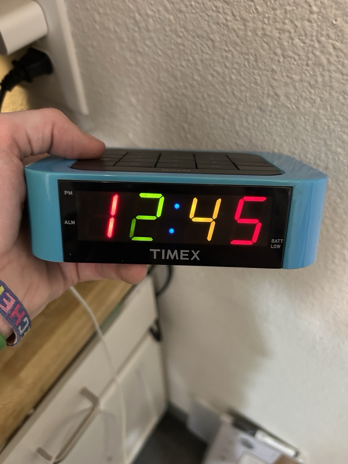 blue TIMEX Alarm Clock T123P Retro Style Multi-Color Digits Adj Dimmer & Sound