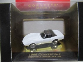 MICRO MACHINES CHEVROLET CHEVY CORVETTE 1968 CONVERTIBLE SERIES 1 NEW GALOOB