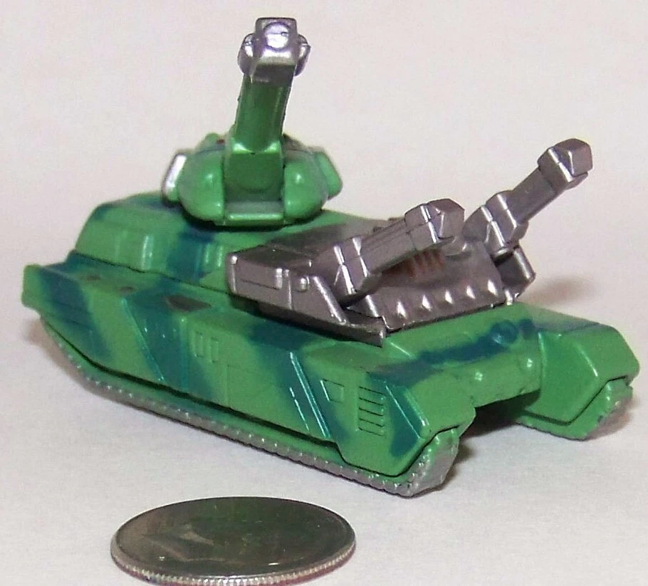 小型微型机器塑料军用彪马背心亮绿色迷彩 — 第 4/4 张图片