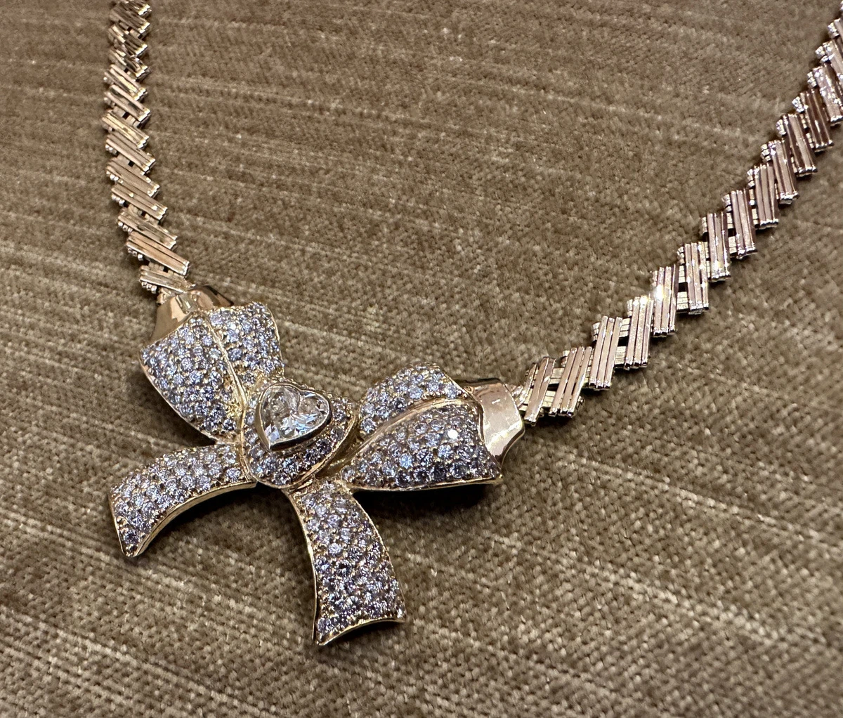 Diamond bow deals necklace