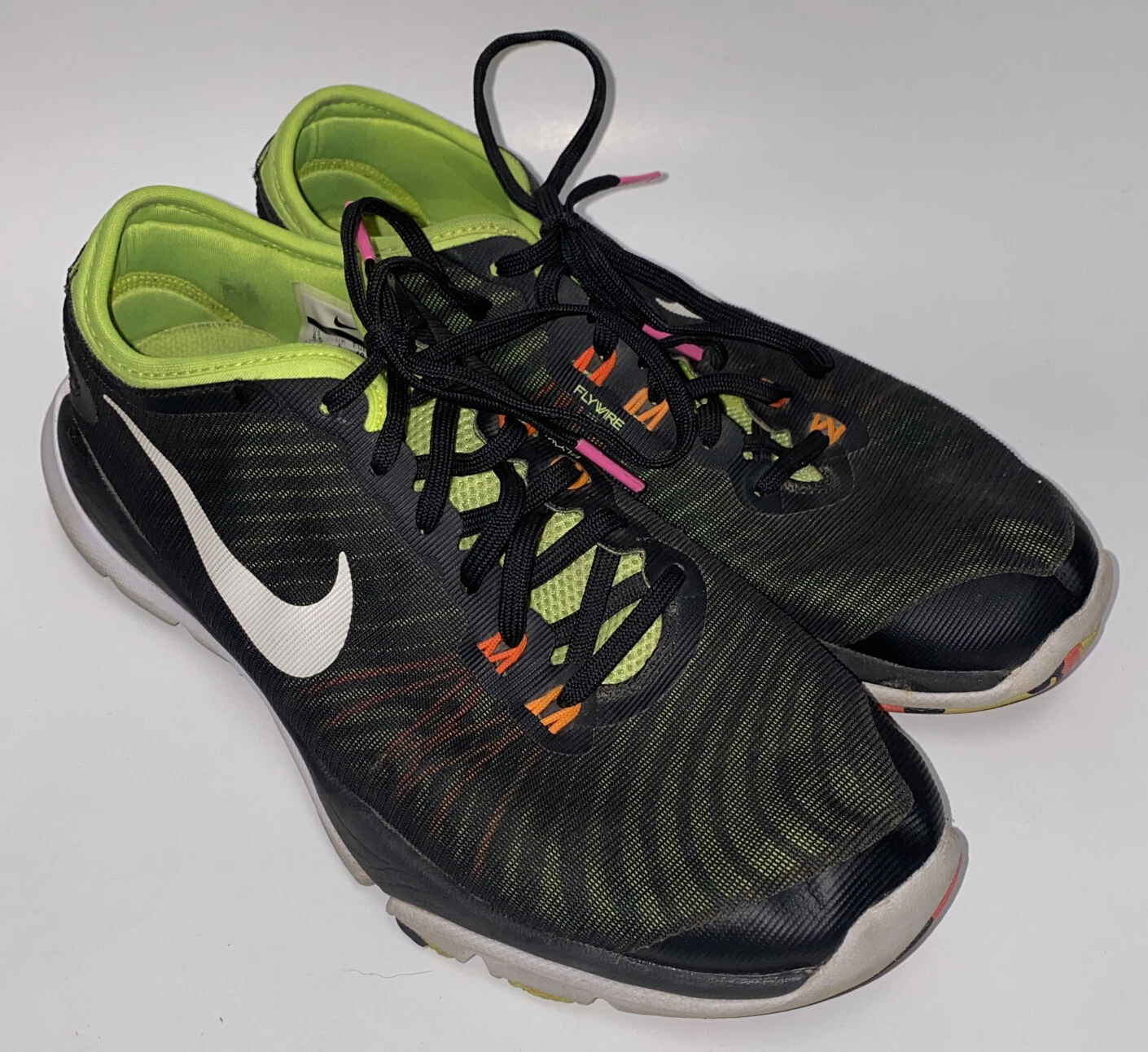 Chaussures de course baskets noires Nike Flex Supreme TR4 845016 999 pour femme pointure 8,5