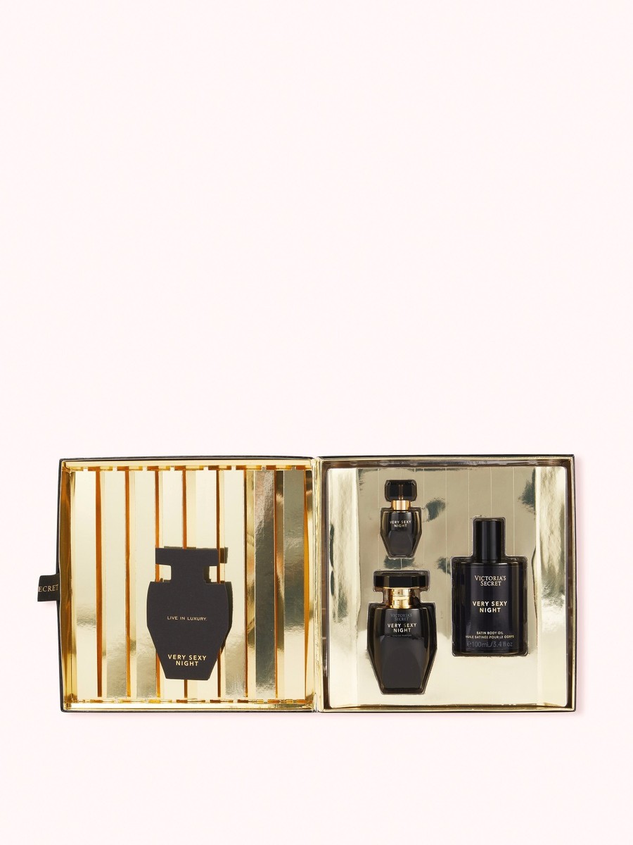 Victoria's Secret Very Sexy Night 3 Piece Eau De Parfum Gift Set