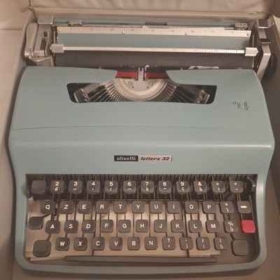 Olivetti Lettera 32