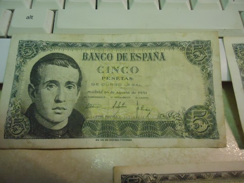 Billetes lote de 5 cinco pesetas Madrid 16/08/1951 numismática usado España. - Picture 2 of 13