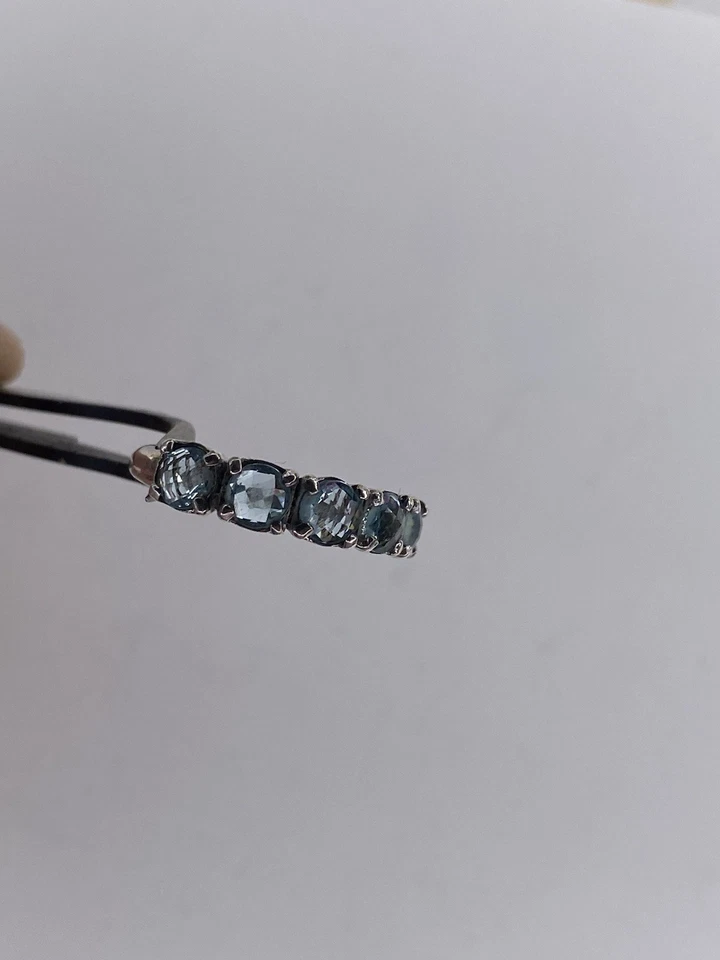 Anello in argento con Zircone - Immagine 2 di 4