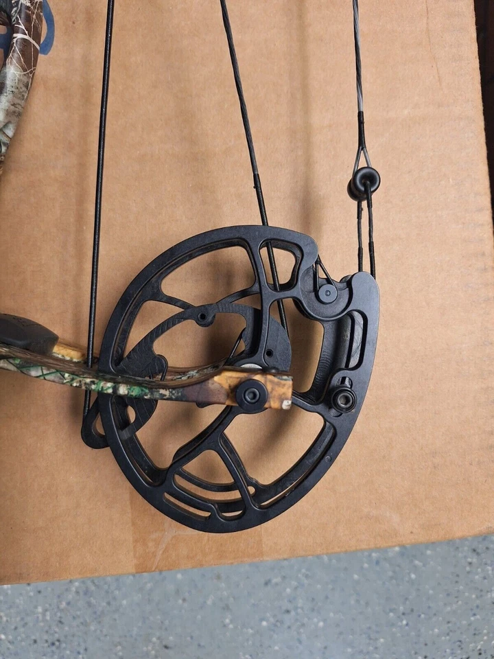 🏹Prime Logic CT-3 Compound Bow Right Hand 55-65#  335fps!🏹 - Image 4 of 4