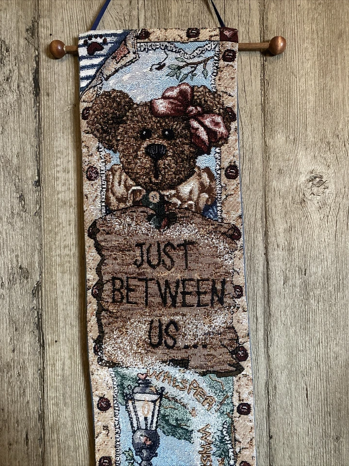 Boyds Girl Bears Just Between Us "EL SECRETO" Tapiz Colgante Decoración 40"x8" Foto 2 de 4