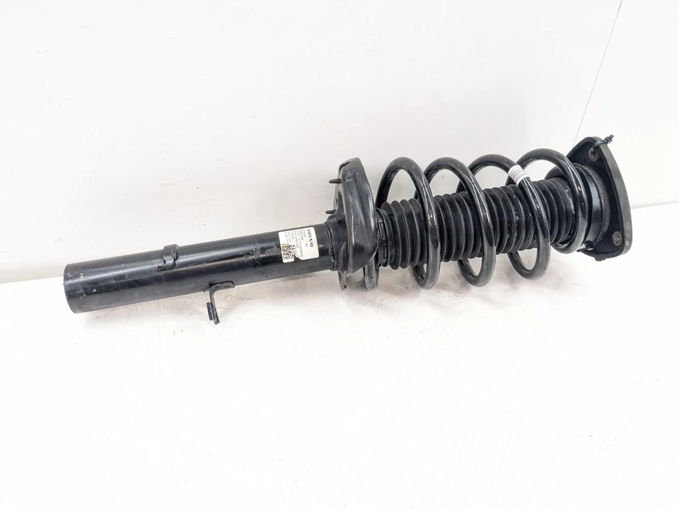 VOLVO XC40 SHOCK ABSORBER FRONT RIGHT DRIVER SIDE 32283436 2021 - Image 3 of 4