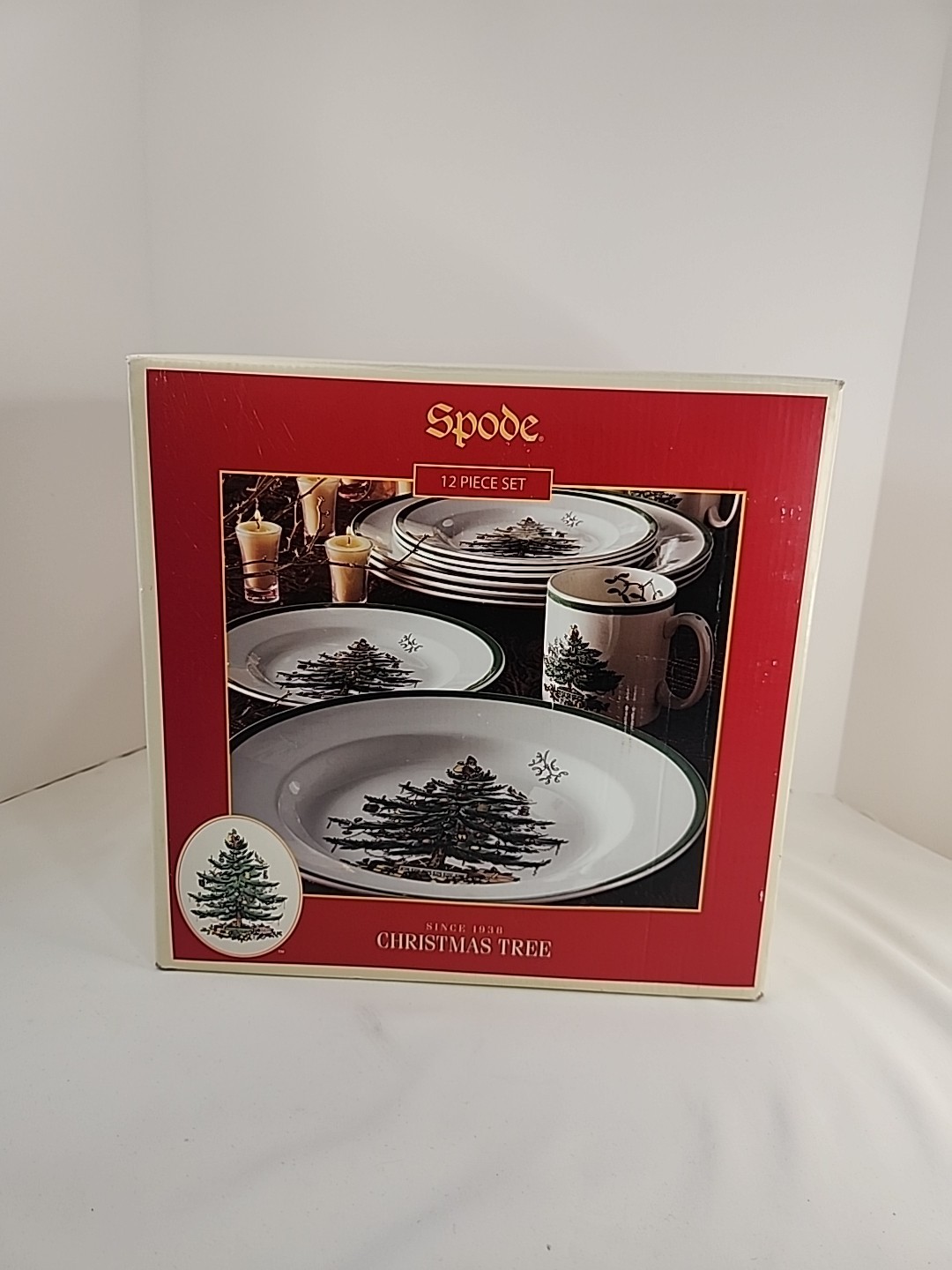 Spode Christmas Tree 12-Piece Set Dinner Plate 10.5" Salad Plate 8" Mug 9 oz NEW