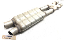 2016-2020 CADILLAC CT6 3.6L CENTER EXHAUST MID PIPE OEM.