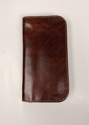 Piquadro Zip Around Long Wallet 6.5 x 3.5 '' Brown Leather Credit Card Pen holder