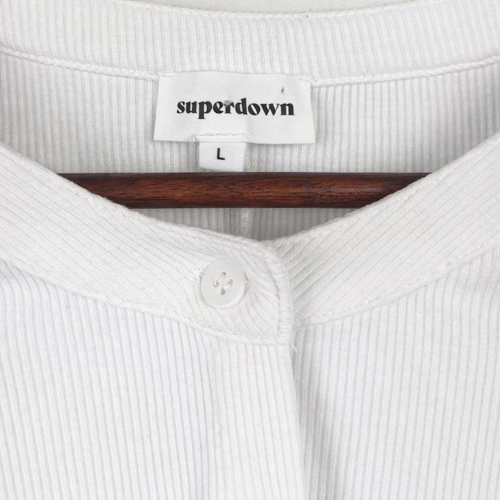 superdown White Ribbed Button Front Long Sleeve T… - image 4