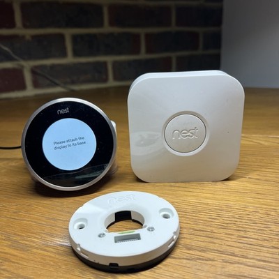NEST LERNTHERMOSTAT 2. GENERATION Display, Sockel MIT HEAT LINK