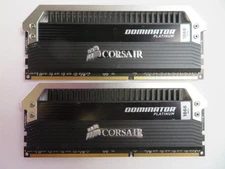 CORSAIR DOMINATOR PLATINUM 1866MHz 16GB KIT (2x8GB) CMD16GX3M2A1866C9