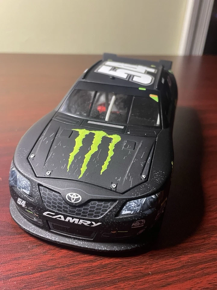 Monster Energy Richmond Win #54 de Kurt Busch 2013 Foto 2 de 4