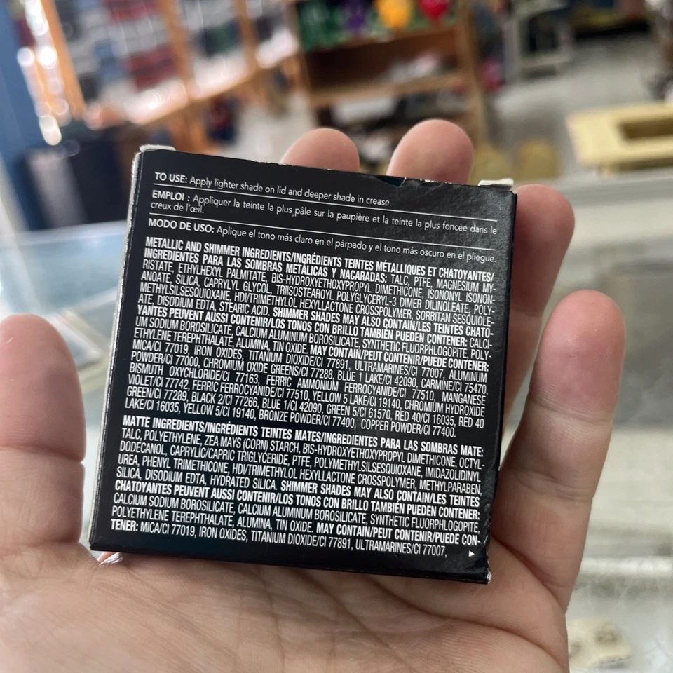 Avon True Color Eyeshadow duo - Grey Matters & Zone Grise  New Nos  F-72 - Image 3 of 4