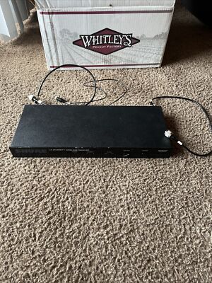 SHURE L4 Diversity Wireless Receiver Model- L4-CD