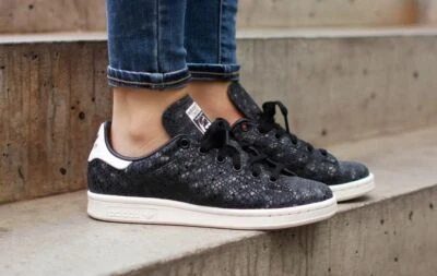Baskets Adidas Originals Stan Smith Rare Pumps S77344 / Eur 39 1/3 US 7 1/2 Noir - Photo 1/4