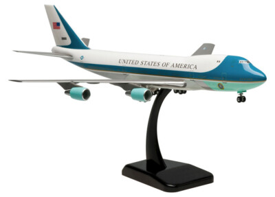 Air Force One - Boeing 747-200 - 1:200 Hogan Wings Modell 2049 B747 USAF VC-25A
