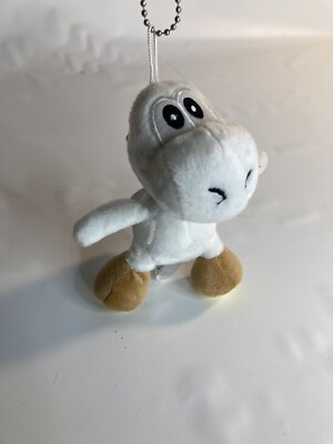 Nintendo San-EI White Yoshi Plush Stuffed Toy 5  Keychain 