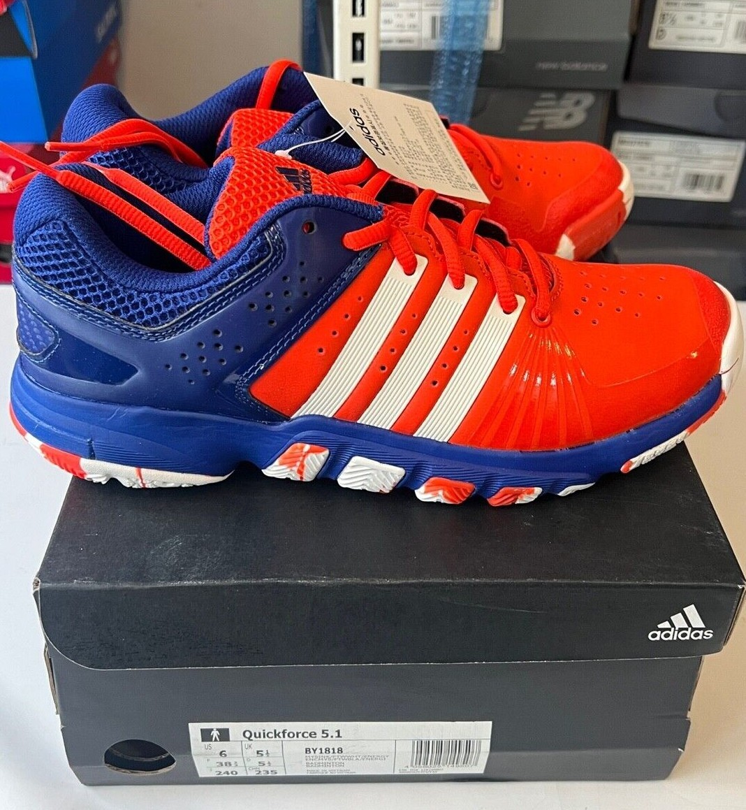 кроссовки для бадминтона adidas Quickforce 51 унисекс в помещении красные размер6240 мм NWT BY1818 28590₽