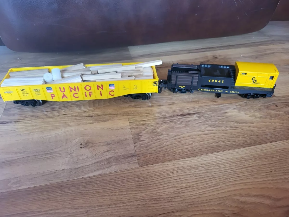 Menards Union pacific Train Car W Wood American Flyer Chesapeake