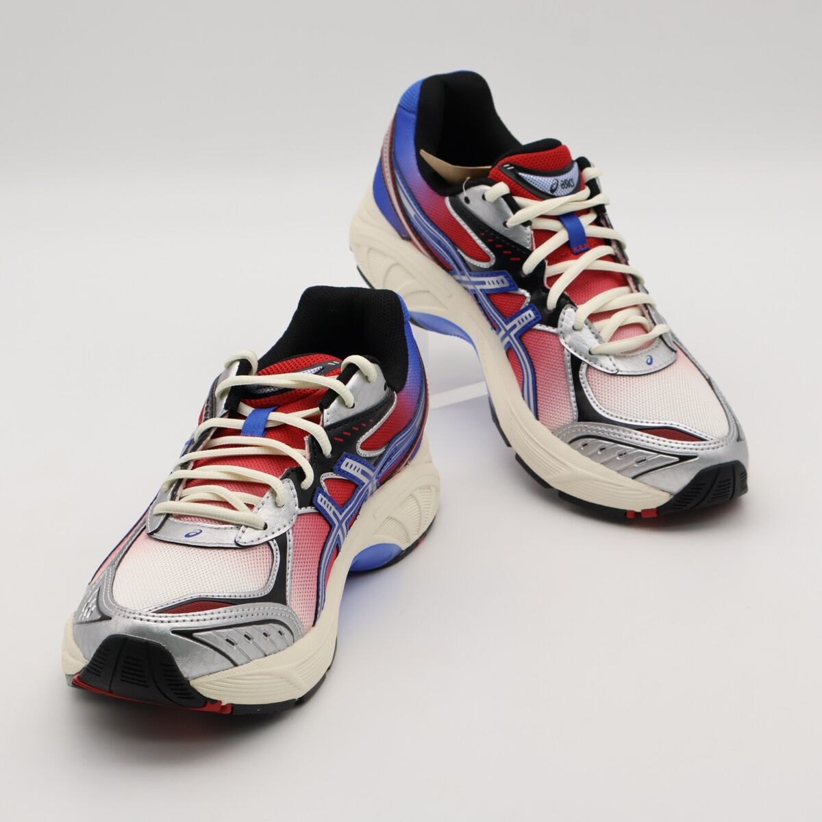 Size 10 - ASICS Kith x Marvel x GT 2160 Venom vs. Spiderman Size 10 - ASICS Kith x Marvel x GT 2160 Venom vs. Spiderman