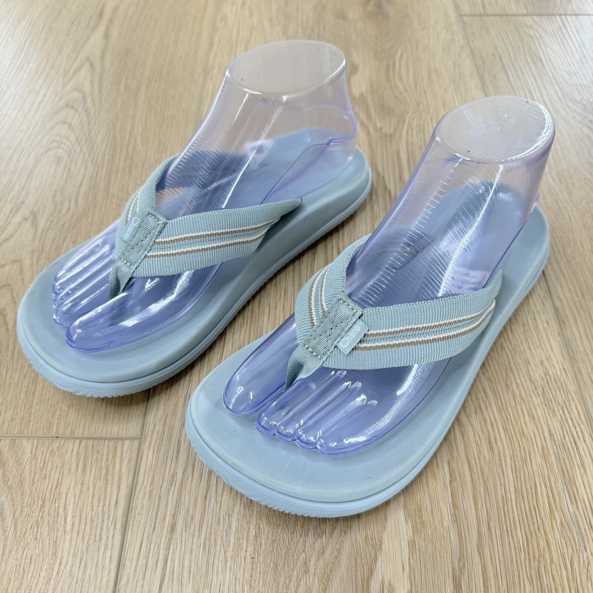 Chaco Womens Sz 7 Flip Flop Sandal Light Blue Waterproof 