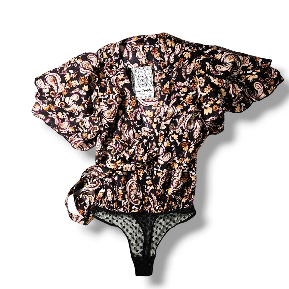 Bodysuit Free People Intimately Call Me Later novo com etiquetas tamanho. Paisley floral XS [0-2] - Imagem 2 de 4
