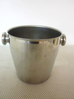 Refrigeratore spumante vino acciaio inox colore argento OTTIMO