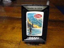 FLY FISHING FISHERMAN MOUNTAINS RIVER CASE XX KNIFE ZIPPO LIGHTER MINT IN BOX