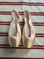 Gaynor Minden Pointe Shoes USA Made SC-8.5M 4SDH
