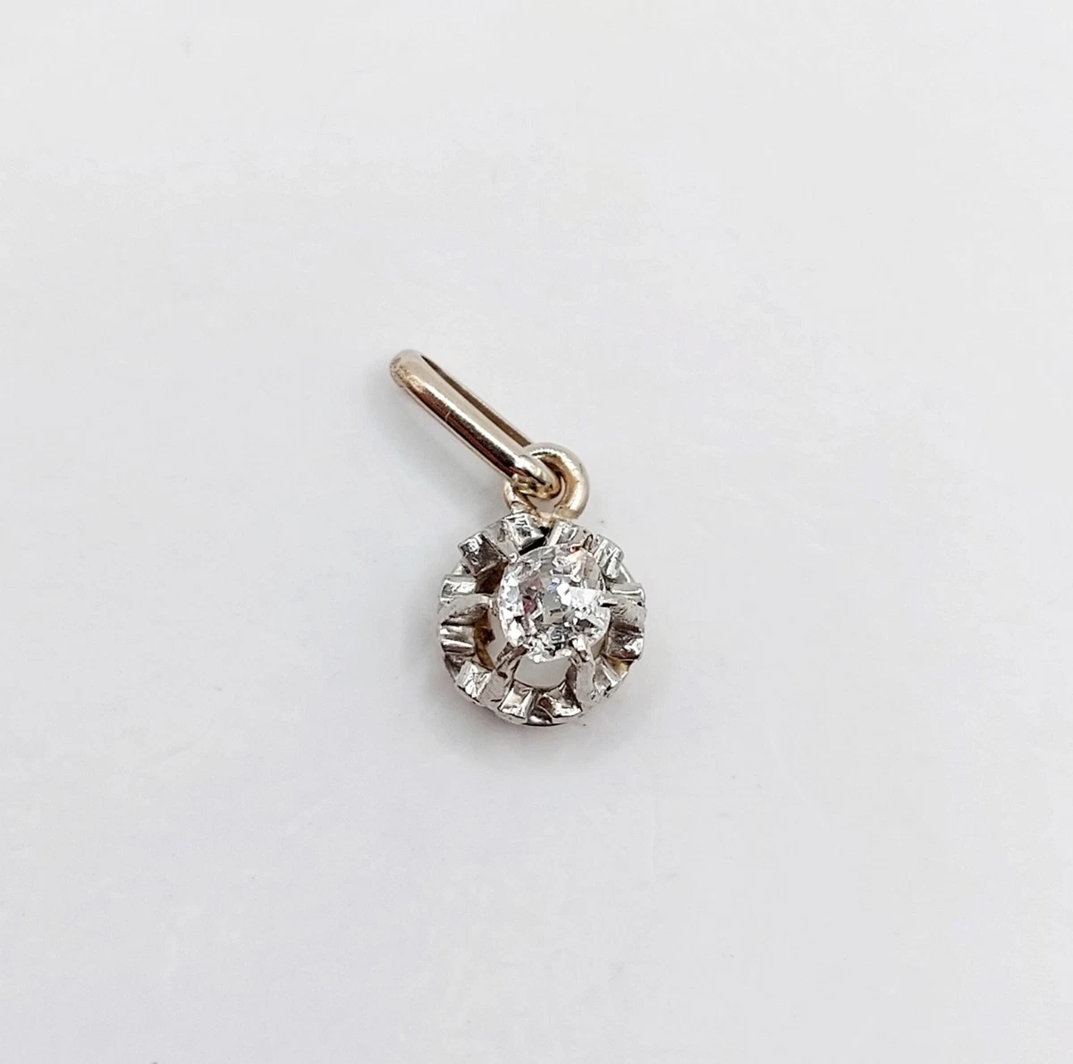 Pendentif En Or Blanc 18 Carats Avec Alexandrite Et Diamants Fleur - Occasion, Référencé G537-69