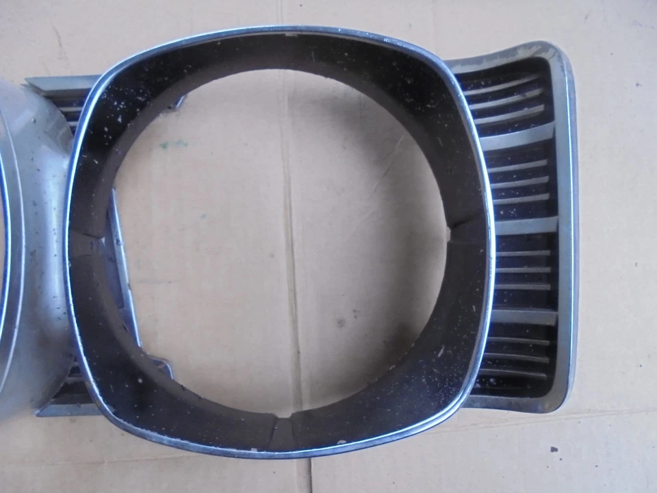 1970 70 CHRYSLER NEWPORT ПРАВАЯ ПАССАЖИРСКАЯ СТОРОНА ФАРЫ ОБОДОК РЕШЕТКА РАСШИРЕНИЕ - Изображение 2 из 4