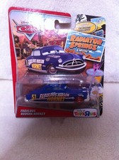 DISNEY PIXAR CARS RADIATOR SPRINGS CLASSIC HUDSON HORNET TOY'S R US EXCLUSIVE